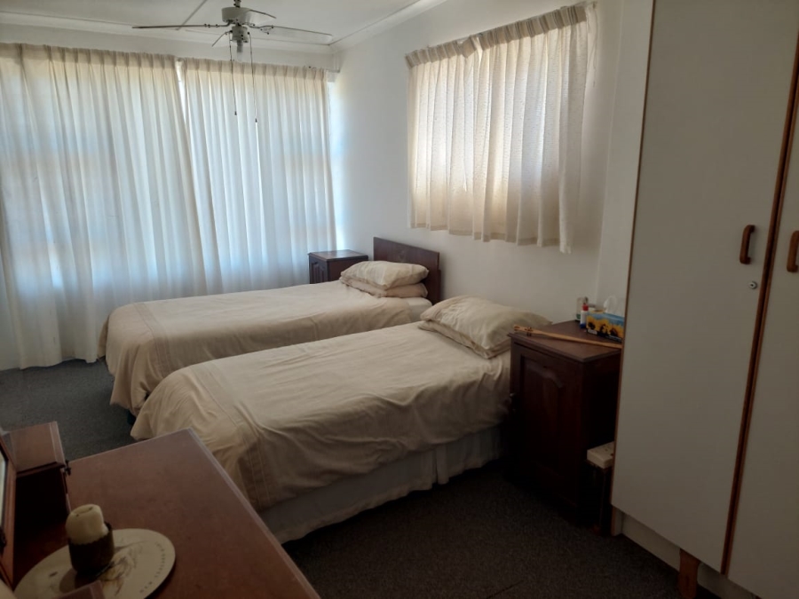 4 Bedroom Property for Sale in Seavale Eastern Cape